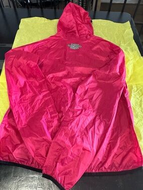 Harley-Davidson Women’s Medium Packable Rain Jacket Windbreaker  Like New